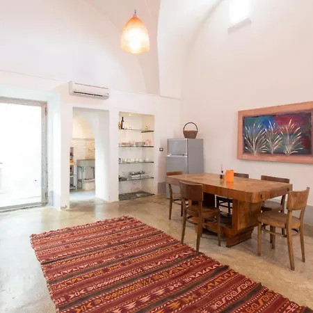 Casa vacanze Dimora Storica Via Trieste *