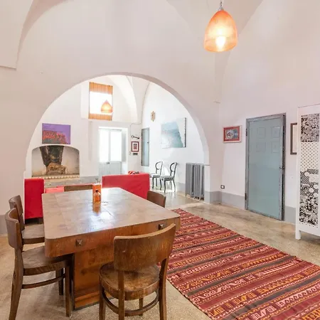 Dimora Storica Via Trieste Casa vacanze